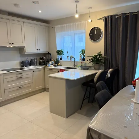 Guests House 民宿 *