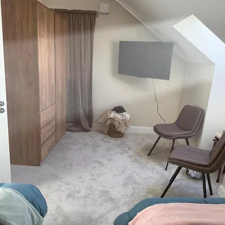 Guests House * 斯莱戈