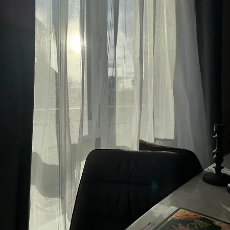 홈스테이 Guests House *